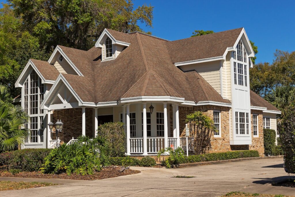 roof replacement company in Longmont 